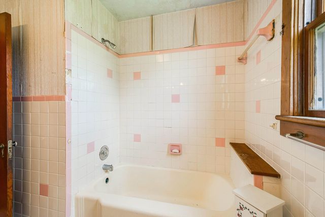 6507 EAST POINT RD, Elkton, VA 22827