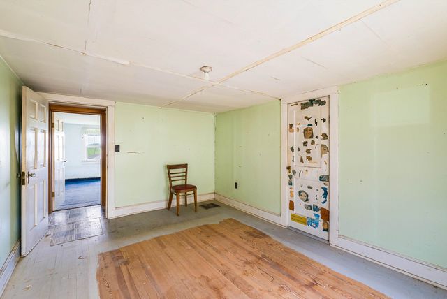 6507 EAST POINT RD, Elkton, VA 22827