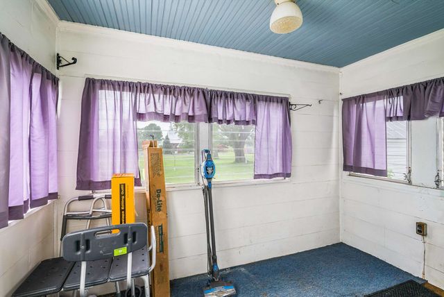 6507 EAST POINT RD, Elkton, VA 22827