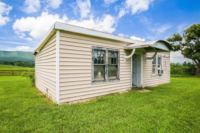 6507 EAST POINT RD, Elkton, VA 22827