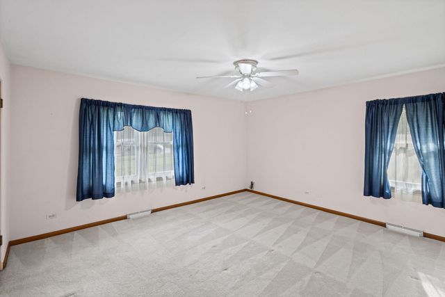 248 E Washington Boulevard, Lombard, IL 60148