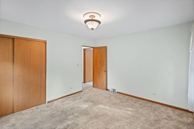 248 E Washington Boulevard, Lombard, IL 60148