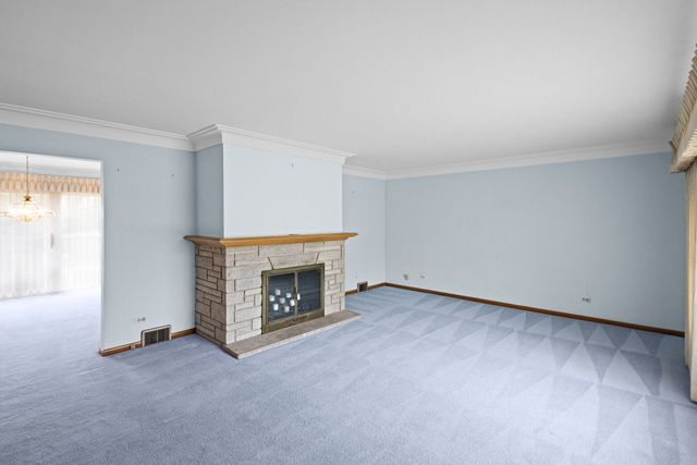 248 E Washington Boulevard, Lombard, IL 60148