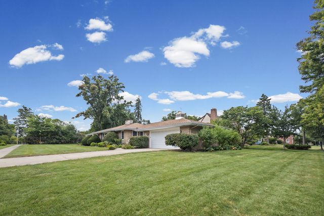 248 E Washington Boulevard, Lombard, IL 60148