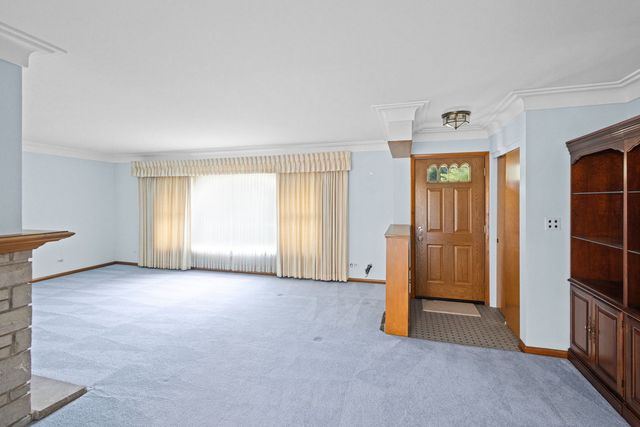 248 E Washington Boulevard, Lombard, IL 60148