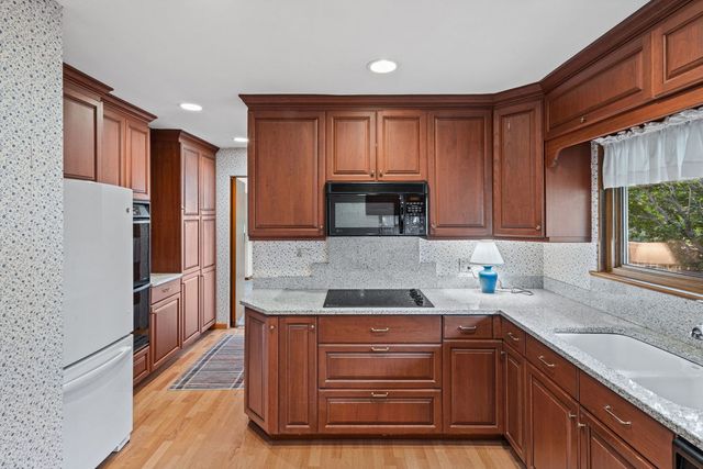 248 E Washington Boulevard, Lombard, IL 60148