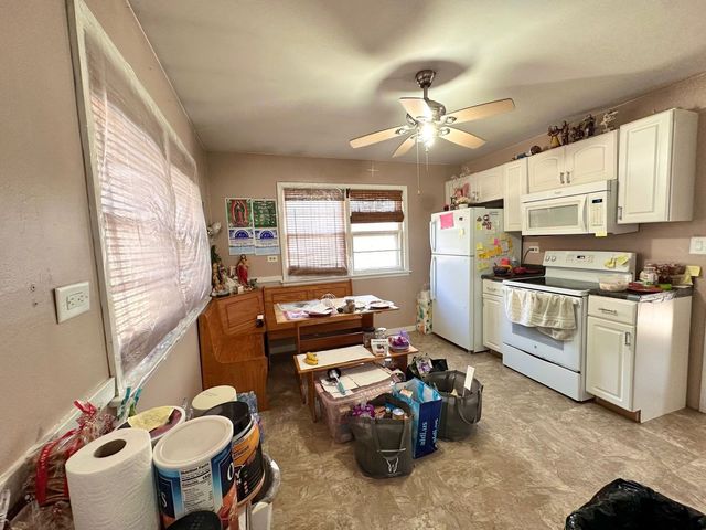 4322 Oak Avenue, Lyons, IL 60534