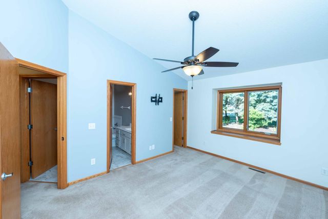 973 Wildflower Court, Eagan, MN 55123