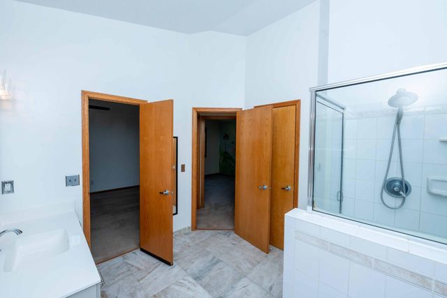 973 Wildflower Court, Eagan, MN 55123