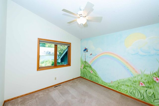 973 Wildflower Court, Eagan, MN 55123