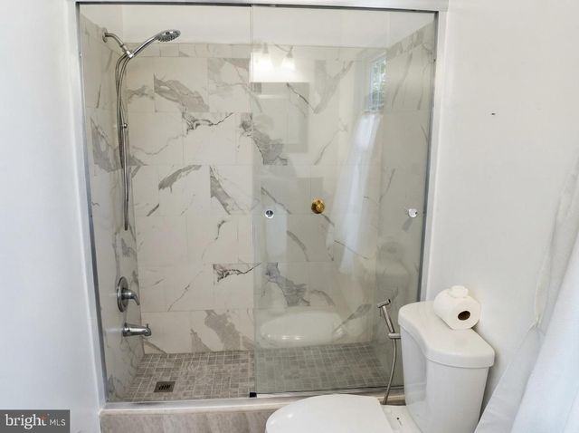 3023 N BRANCH LN, Parkville, MD 21234