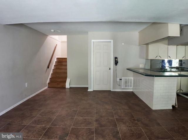 3023 N BRANCH LN, Parkville, MD 21234