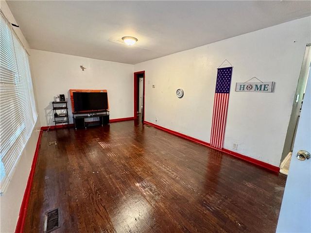 79 Howell Drive SW, Atlanta, GA 30331