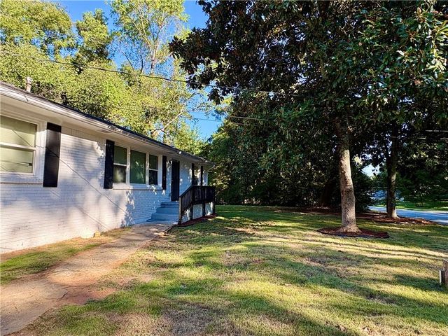 79 Howell Drive SW, Atlanta, GA 30331