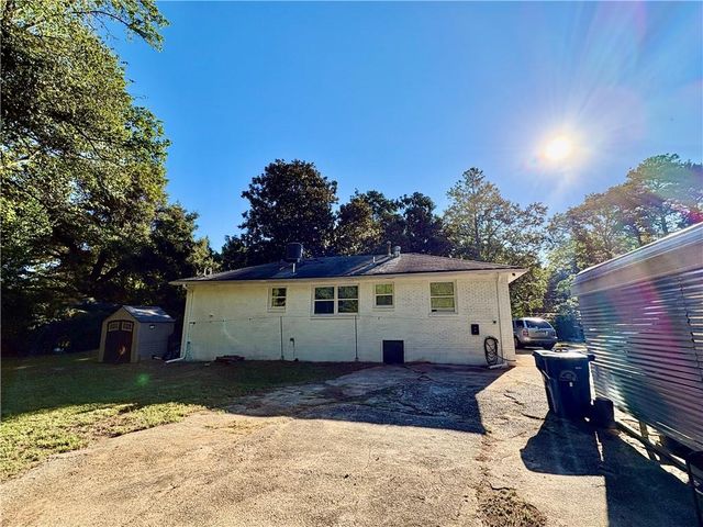 79 Howell Drive SW, Atlanta, GA 30331