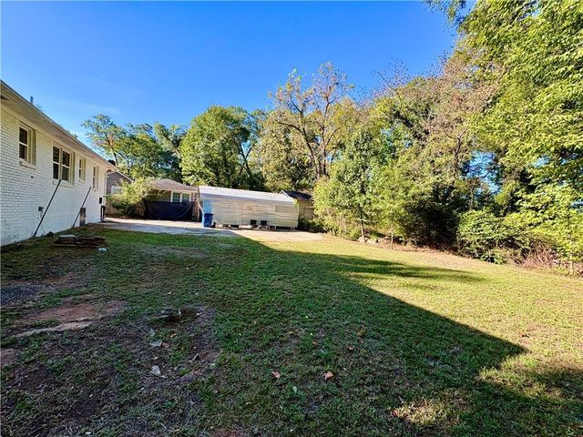 79 Howell Drive SW, Atlanta, GA 30331