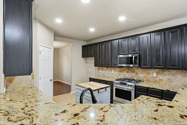 15102 Wingheart, San Antonio, TX 78253