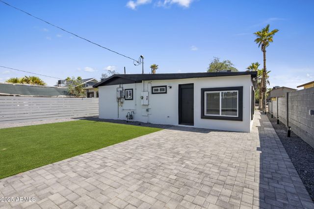 1440 E PIERCE Street, Phoenix, AZ 85006