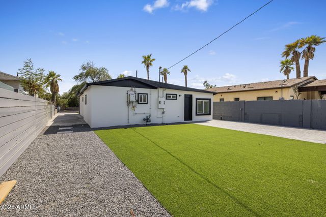 1440 E PIERCE Street, Phoenix, AZ 85006