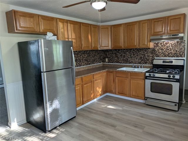 147 Morgan Avenue, Elyria, OH 44035