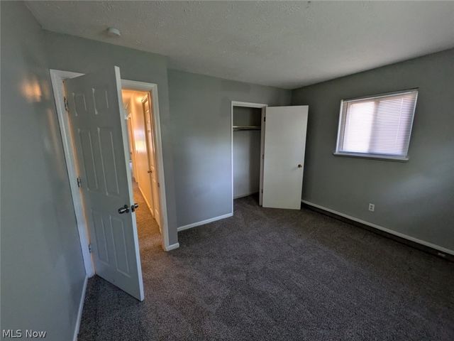 147 Morgan Avenue, Elyria, OH 44035