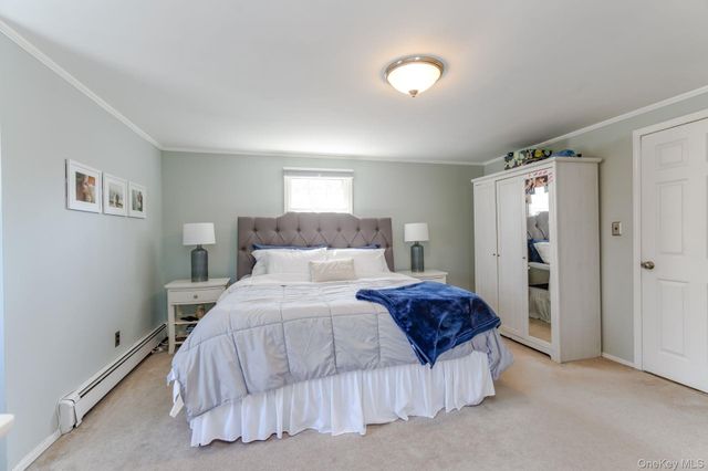 3 Triangle Drive, Setauket, NY 11733