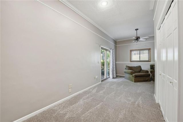 5722 Noland Road, Shawnee, KS 66216