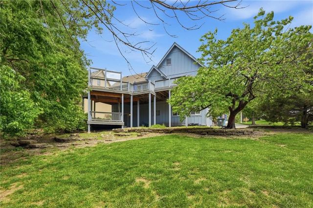 5722 Noland Road, Shawnee, KS 66216