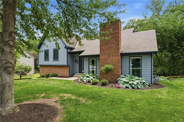 5722 Noland Road, Shawnee, KS 66216