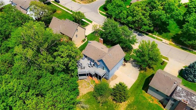 5722 Noland Road, Shawnee, KS 66216