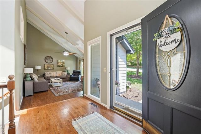 5722 Noland Road, Shawnee, KS 66216