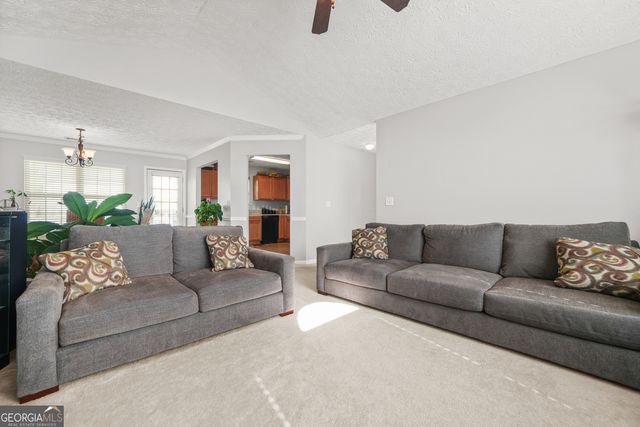 736 Mesa Road, Mcdonough, GA 30253
