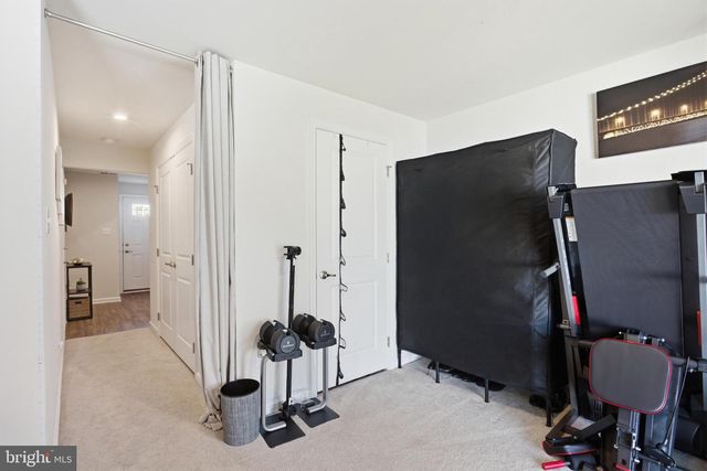 17 CONTINENTAL BLVD, Sicklerville, NJ 08081