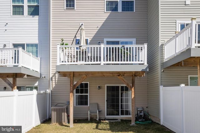 17 CONTINENTAL BLVD, Sicklerville, NJ 08081