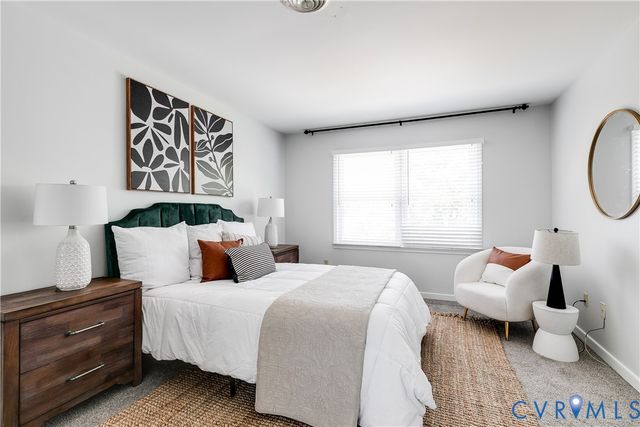 5202 Reids Pointe Rd, Glen Allen, VA 23060