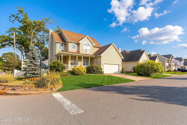 801 Cranberry Road, Beachwood, NJ 08722