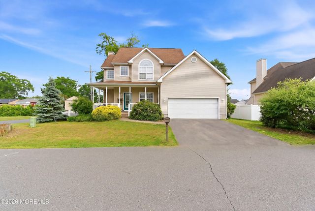 801 Cranberry Road, Beachwood, NJ 08722
