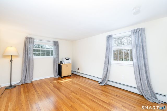 117 Roslyn Drive, New Britain, CT 06052