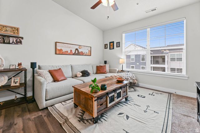 625 N EMERY LN, Vineyard, UT 84059