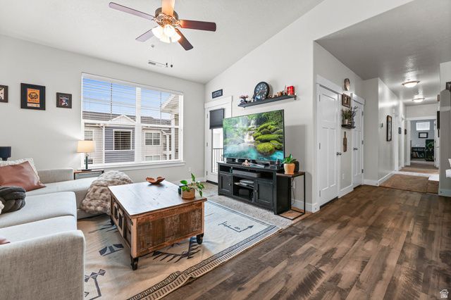 625 N EMERY LN, Vineyard, UT 84059