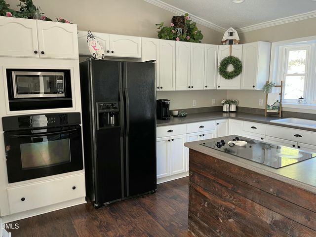 1195 Us 158 Highway, Oxford, NC 27565