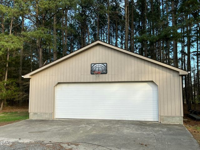 1195 Us 158 Highway, Oxford, NC 27565