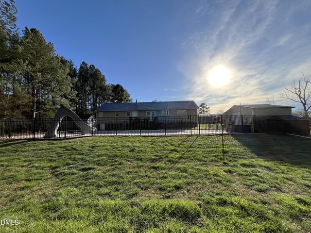 1195 Us 158 Highway, Oxford, NC 27565