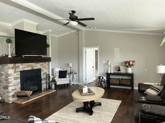 1195 Us 158 Highway, Oxford, NC 27565