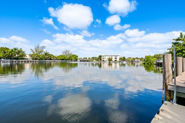 2509 NE 22nd Terrace, Fort Lauderdale, FL 33305