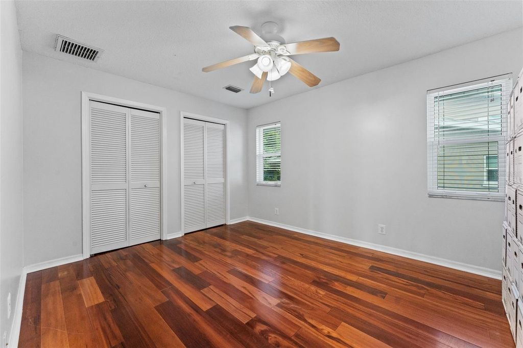 Image 28 of property listing at 2936 68TH AVENUE S, St Petersburg, FL 33712