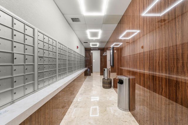 99 SE Mizner Boulevard 543, Boca Raton, FL 33432