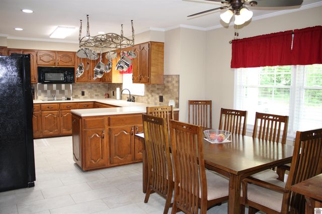 204 Pepper Lane, Paducah, KY 42001