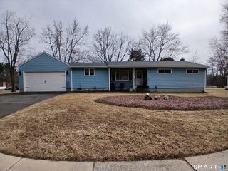 19 Highview Terrace, Enfield, CT 06082