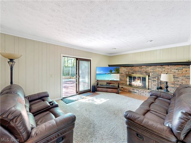 4788 Lindsey Lane, Richmond Heights, OH 44143